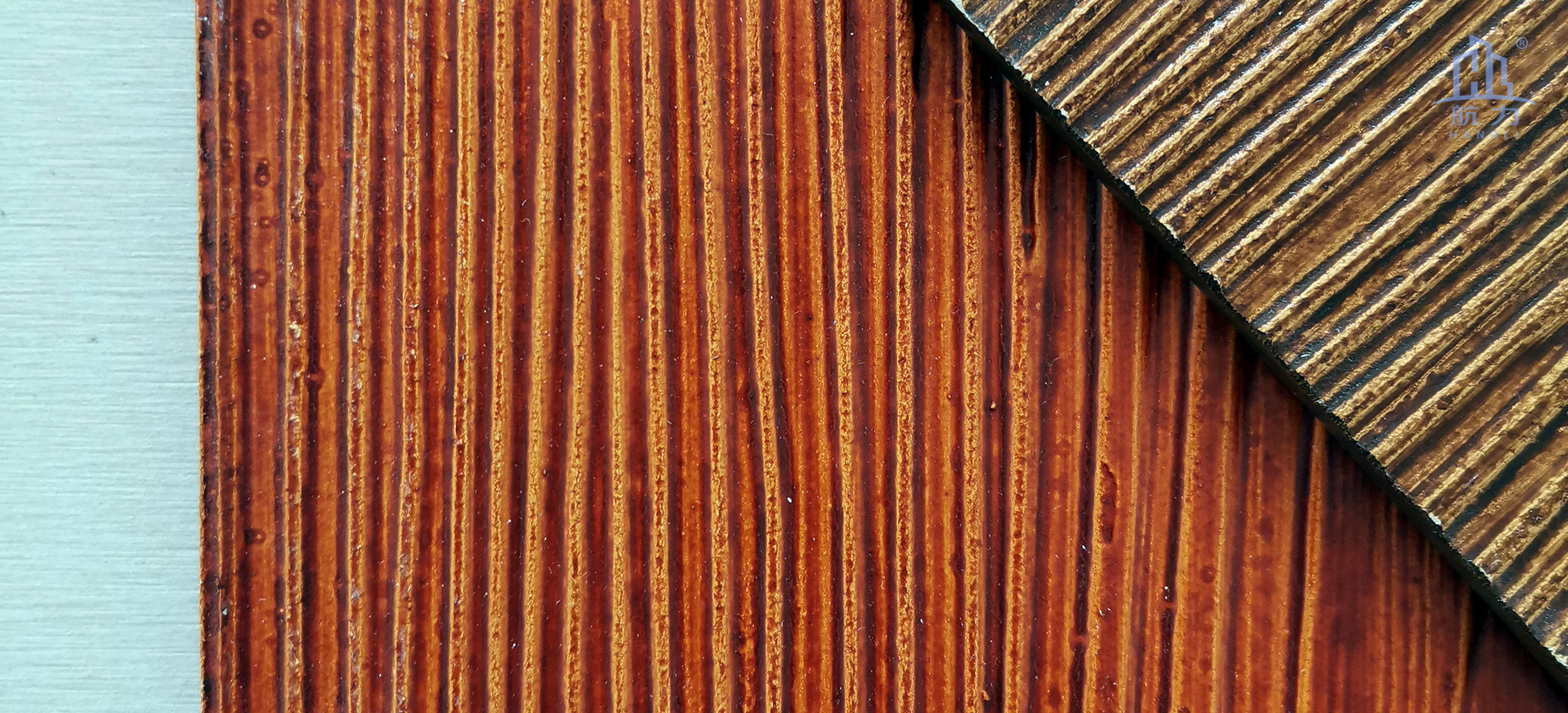 木紋水泥板系列適合于高檔別墅和居民樓房、舊房改造或者大型旅游景區(qū)、輕鋼別墅的正面，外墻和內(nèi)墻裝飾使用。鋪貼方式有披疊、干掛和直接上膠。板材的耐火性強(qiáng)，質(zhì)量輕，長(zhǎng)度可達(dá)3.05米。相比起瓷磚較為輕質(zhì)，比木板更耐用。